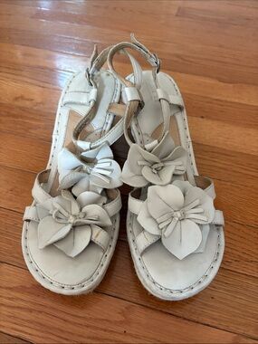 Born Ivory Floral Leather Slingback Sandals